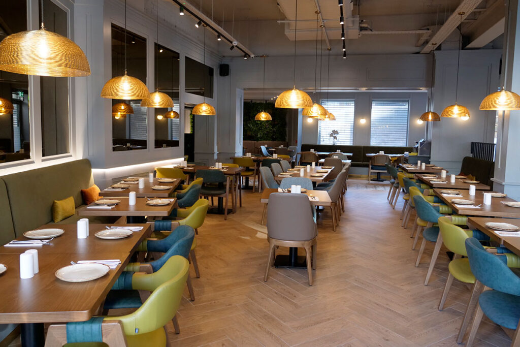 ana’more restaurant